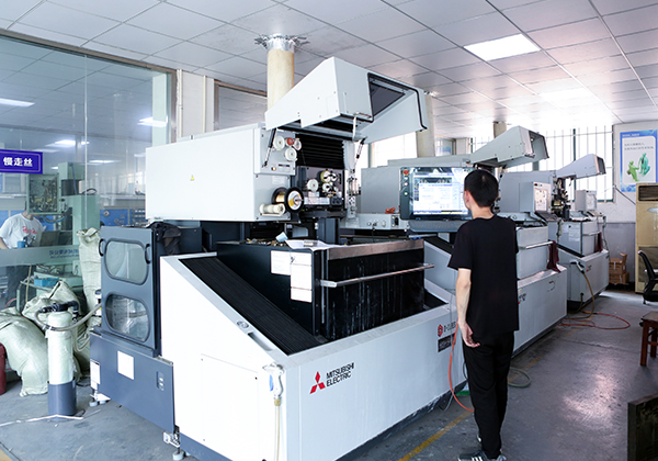 激光切割操作和工艺类型有哪几种类型